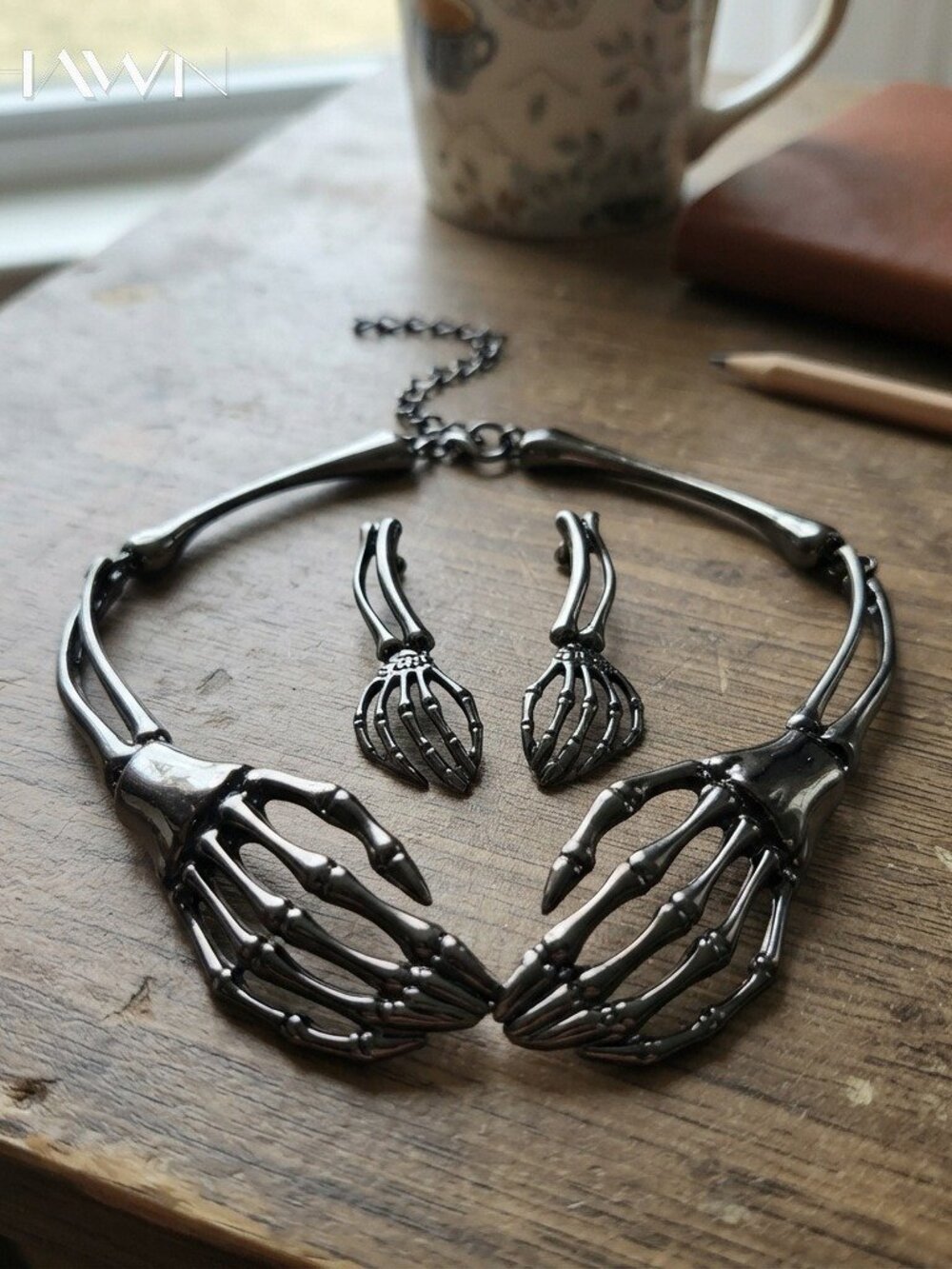 Mens Skeleton Hand Claw Choker Necklace Set